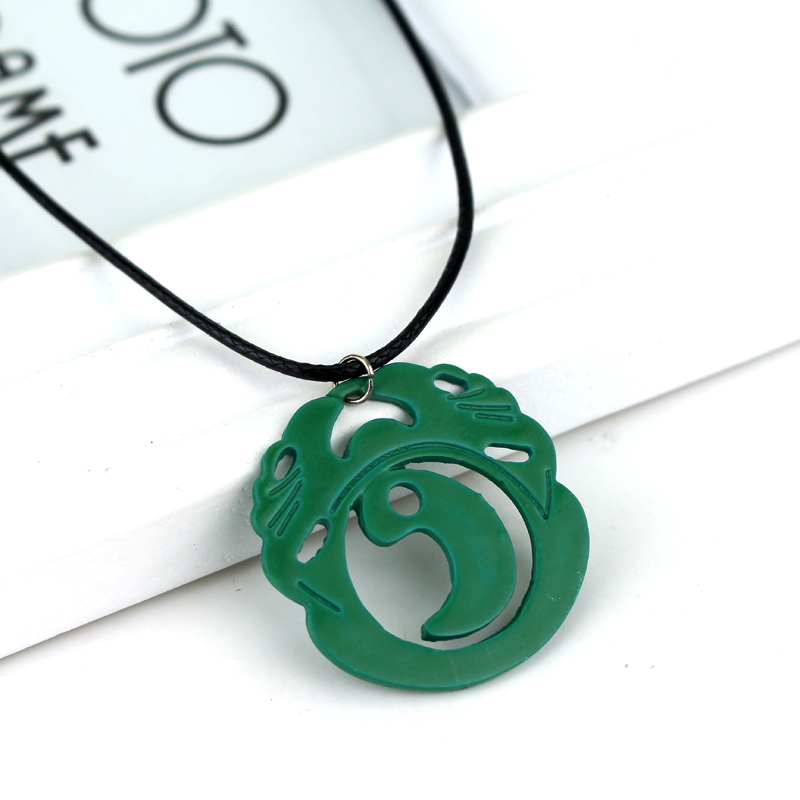 สร้อยคอจี้สีเขียวลาย Lara Crof - Retro Gaming Gif บทวิจารณ์และราคา